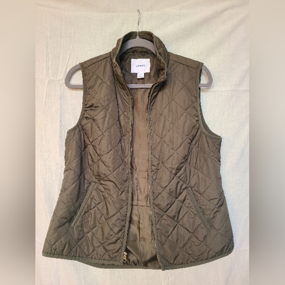 Quilted Zip Up Vest